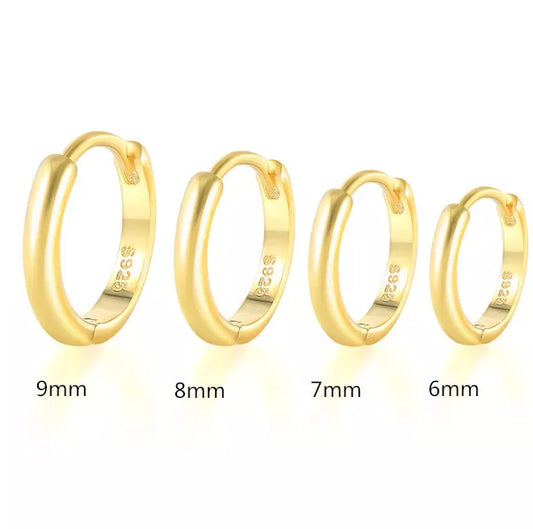 Essential Hoop Earring